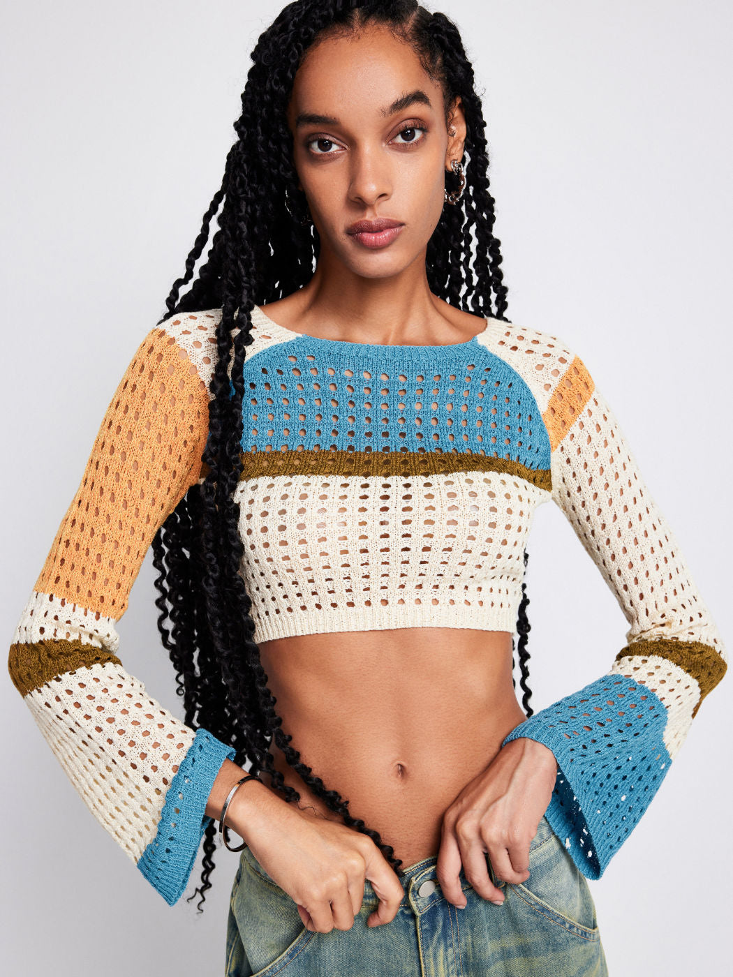 Women Stitching Long Sleeved Hollow Short Waist Knit Sweaters