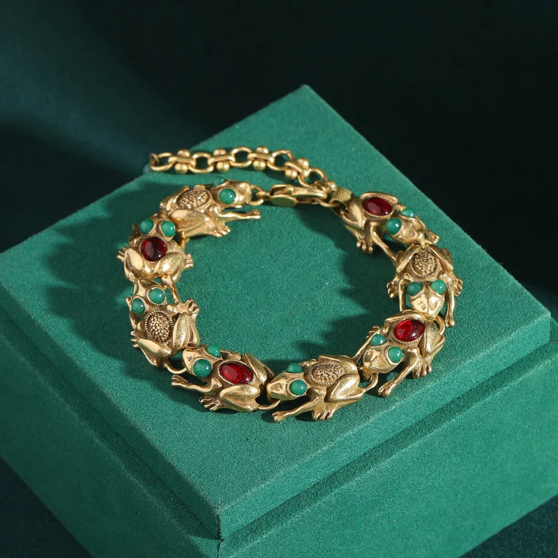 Women Vintage Adjustable Frog Natural Stone Eyes 18K Gold Plated Charm Bracelet
