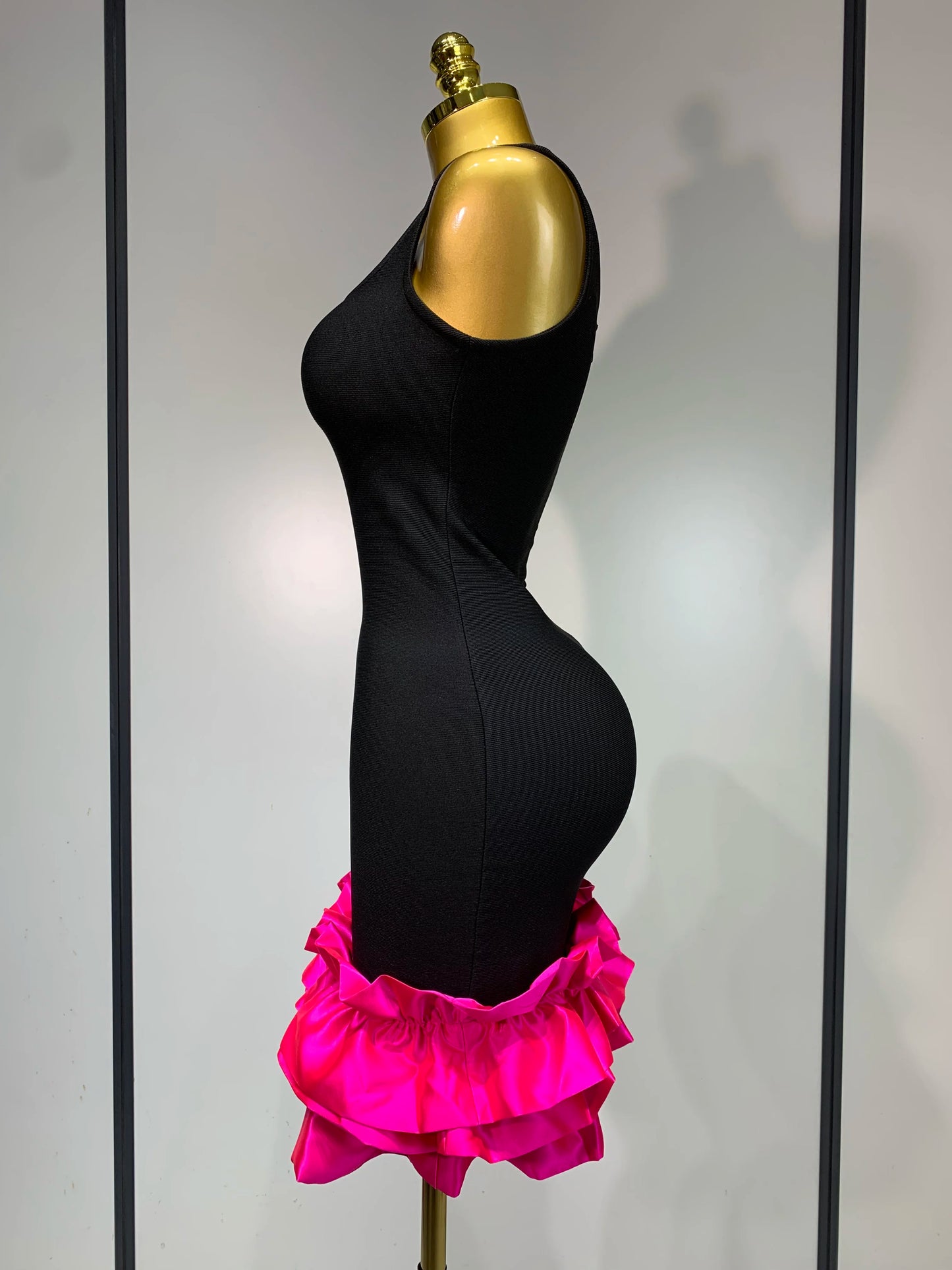 Women Spaghetti Strap Bodycon Short Black Pleated Ruffle Hem Sleeveless Evening Party Cocktail Birthday Dress