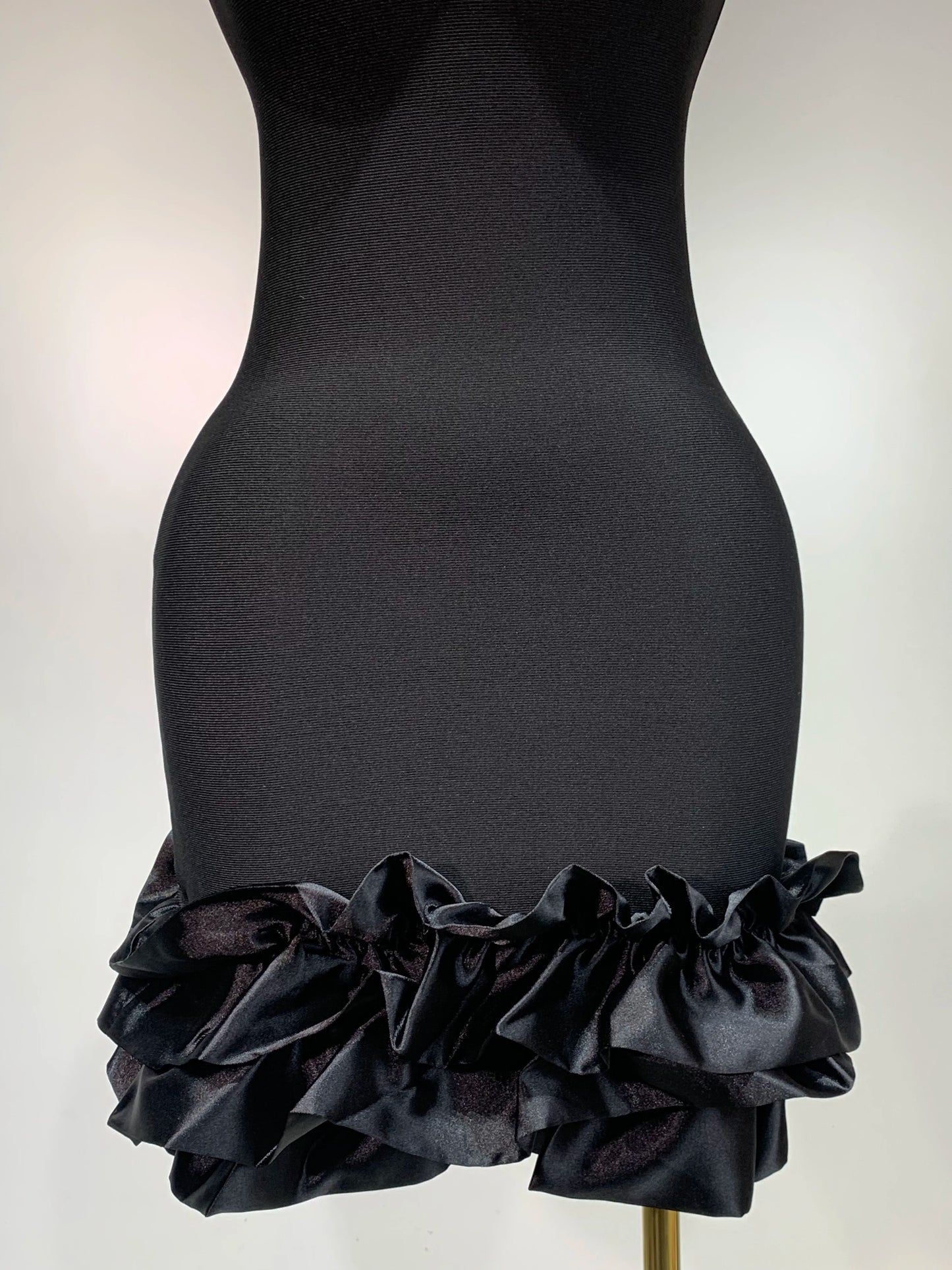 Women Spaghetti Strap Bodycon Short Black Pleated Ruffle Hem Sleeveless Evening Party Cocktail Birthday Dress
