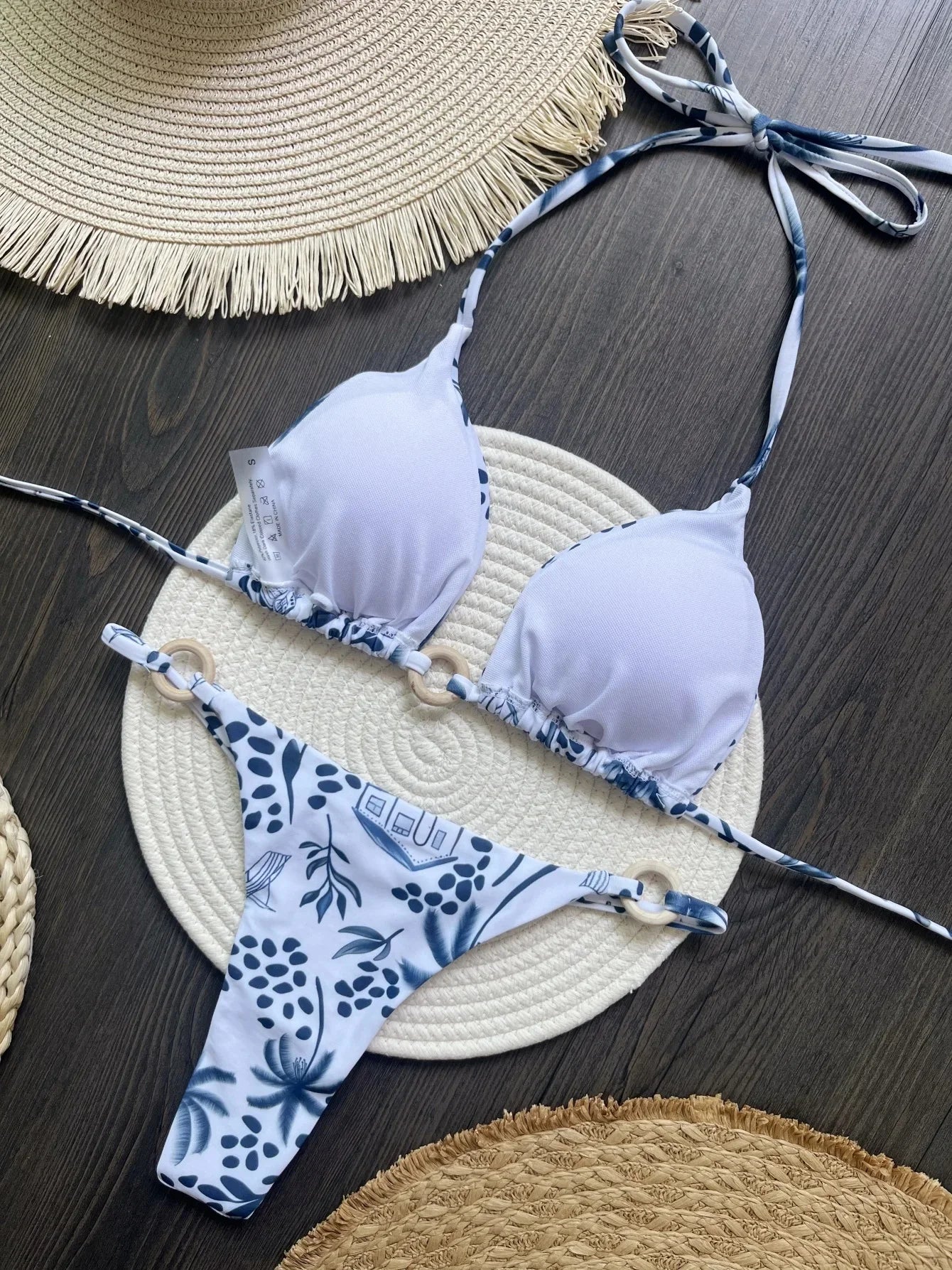 Two-pieces Printed Halter Brazilian High Leg Cut Swimsuit Swimwear Bikini Bathing Suit
