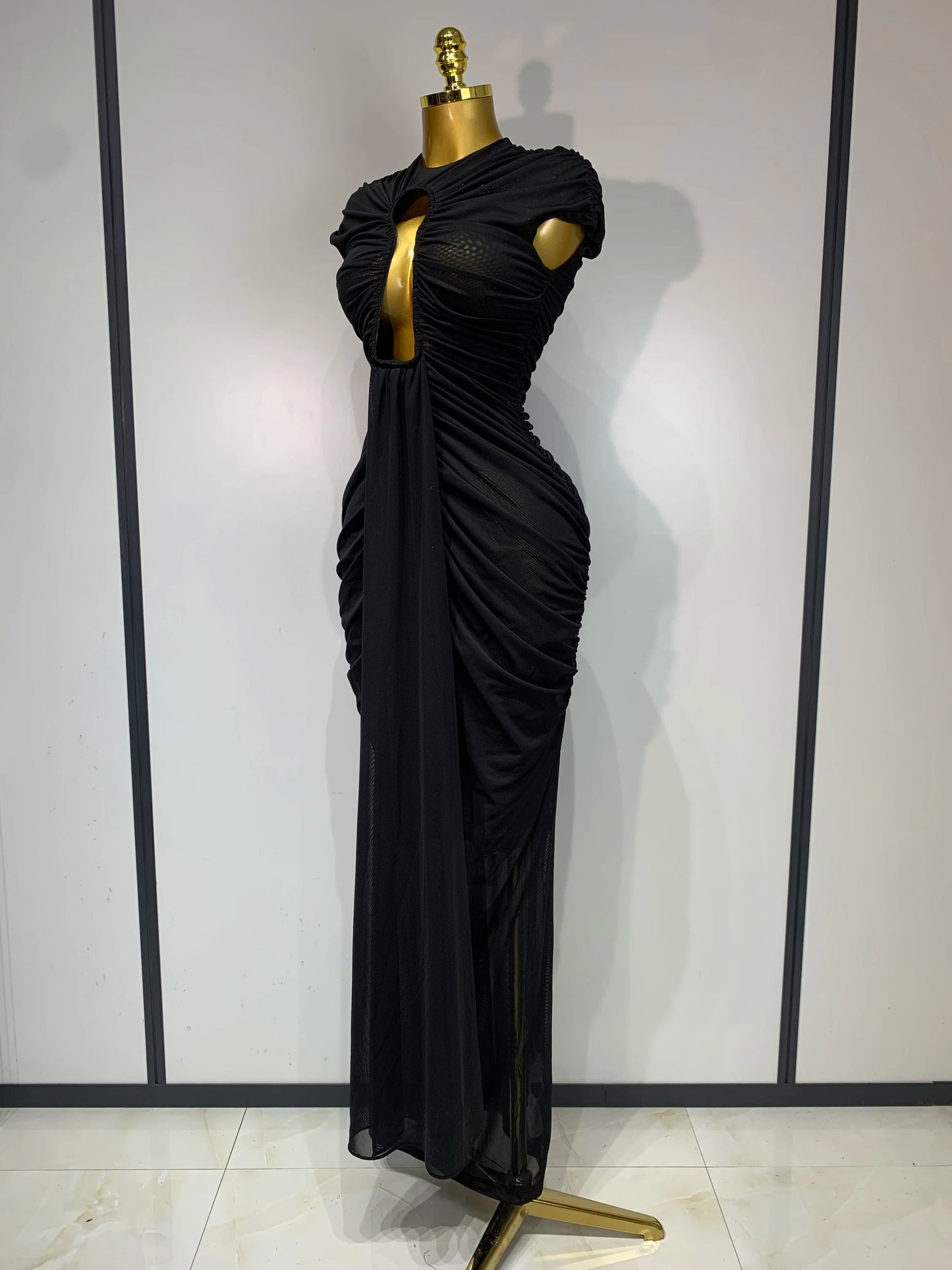 Sexy Sleeveless O-Neck Cut Out Bodycon Mesh Long Dress Celebrity Evening Party Club Dress