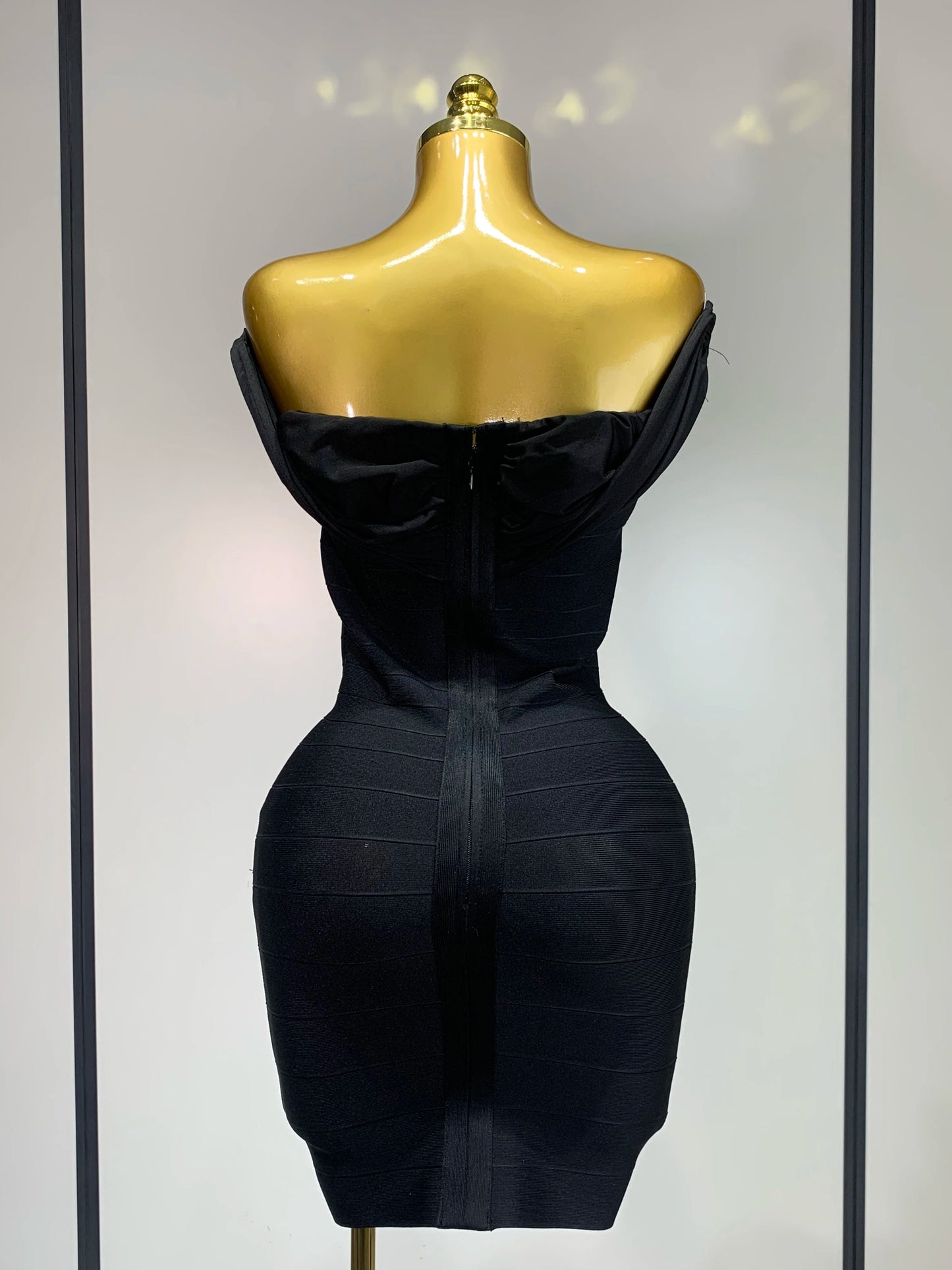 Sexy Strapless Black Off-shoulder Mini Bandage Celebrity Cocktail Party Evening Dress