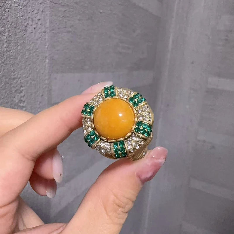 Vintage Round Yellow Stone Women White Green Rhinestone Luxury Designers Ring