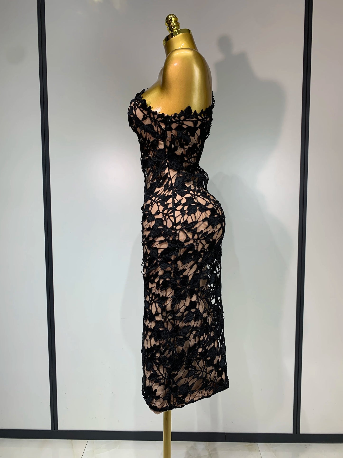 Sexy Lace Diagonal Collar Single Shoulder Long Sleeve Bandage Party Evening Dress