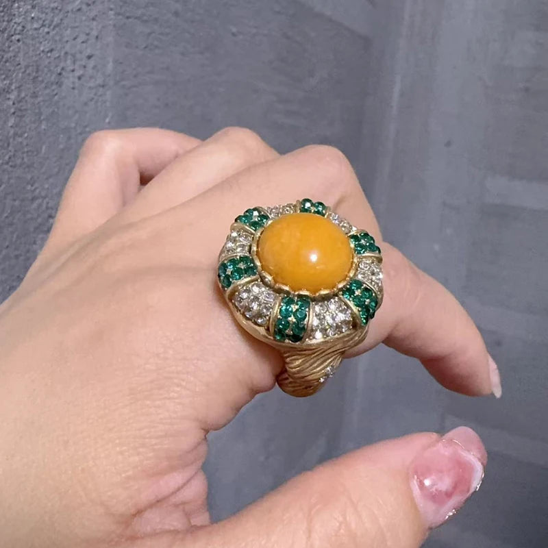 Vintage Round Yellow Stone Women White Green Rhinestone Luxury Designers Ring