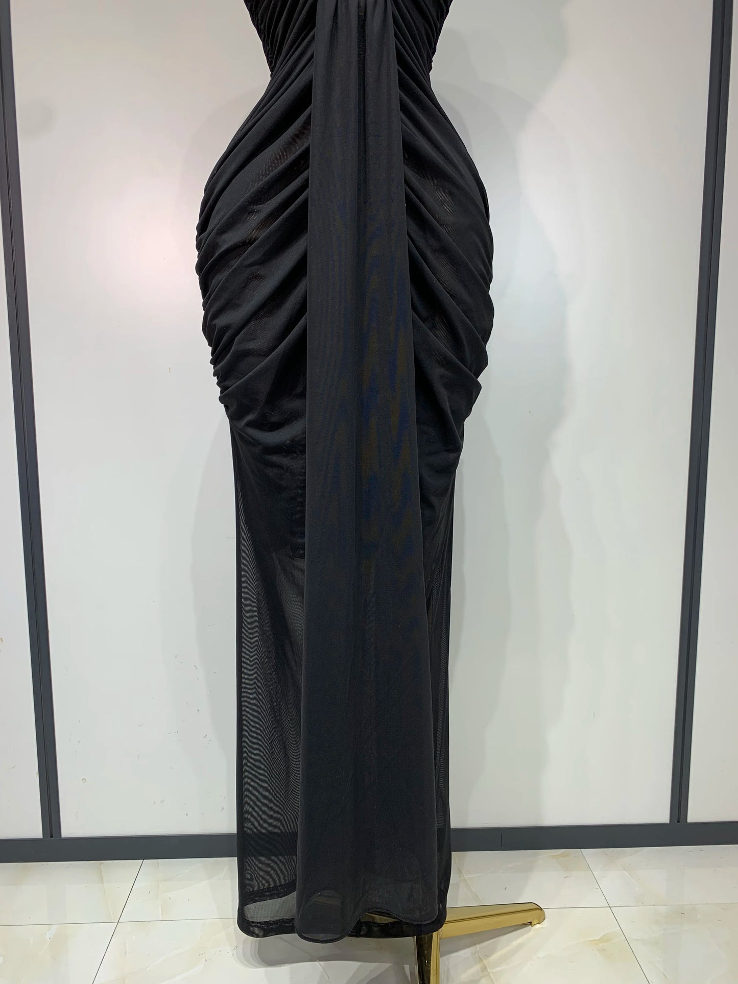 Sexy Sleeveless O-Neck Cut Out Bodycon Mesh Long Dress Celebrity Evening Party Club Dress