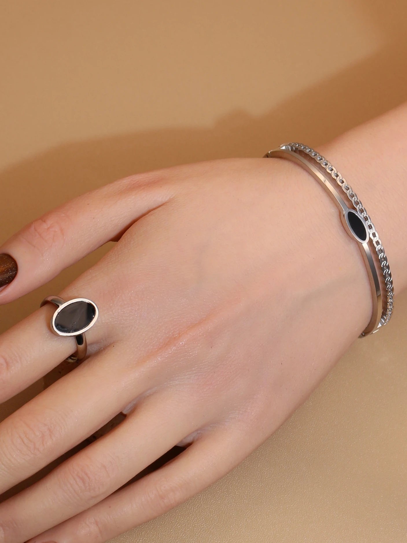 Luxury 2-In-1 Wedding Gold Black Acrylic Stainless Steel Ring Bangles Set