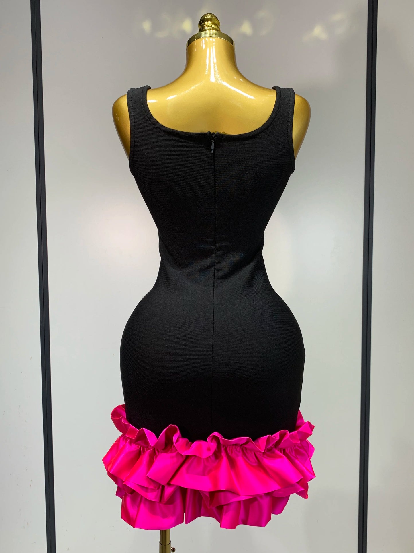 Women Spaghetti Strap Bodycon Short Black Pleated Ruffle Hem Sleeveless Evening Party Cocktail Birthday Dress