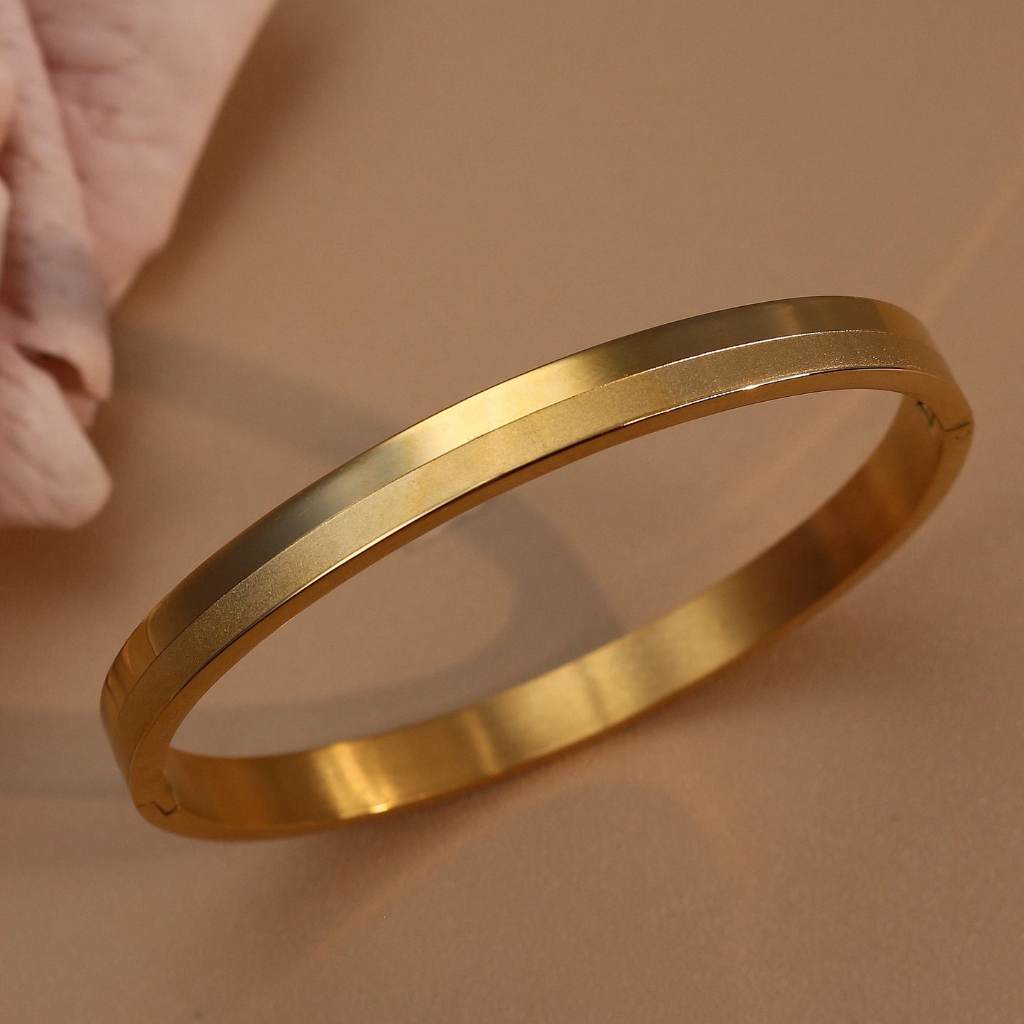 Fashion Plated 18k Zircon Stainless Steel Women's Bracelet Bangles
