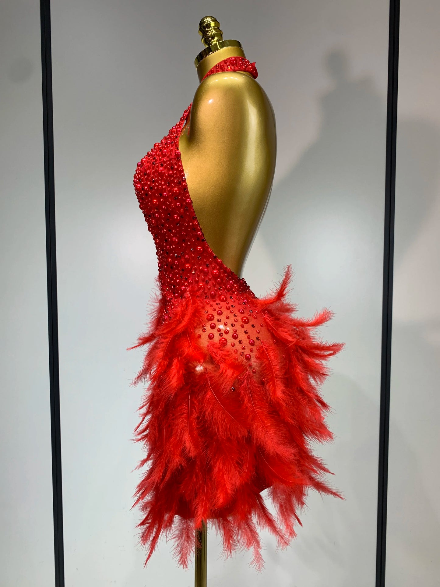 Sexy Halter Backless Feather Pearl Short Party Rhinestone Birthday Evening Dress