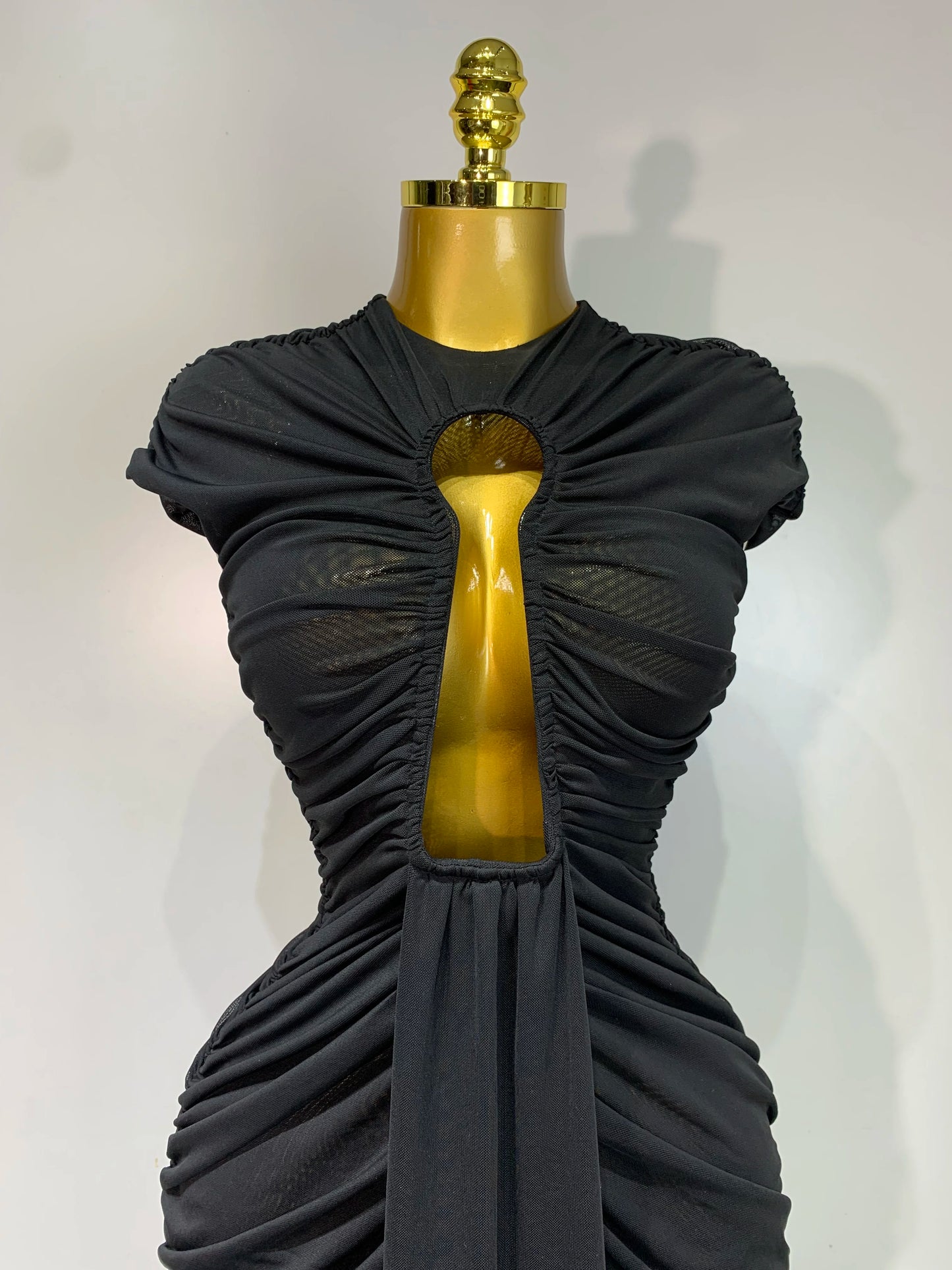 Sexy Sleeveless O-Neck Cut Out Bodycon Mesh Long Dress Celebrity Evening Party Club Dress
