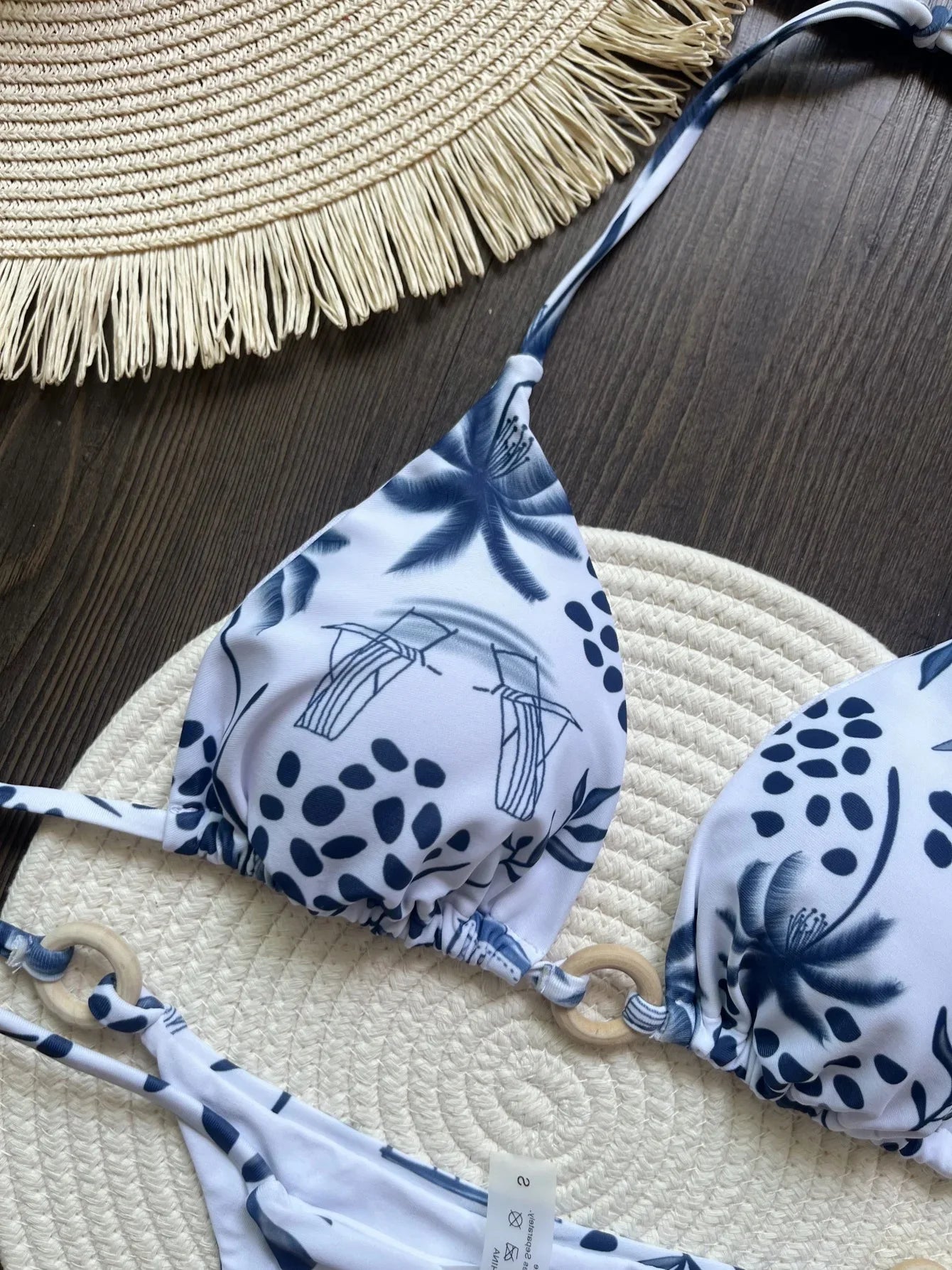 Two-pieces Printed Halter Brazilian High Leg Cut Swimsuit Swimwear Bikini Bathing Suit