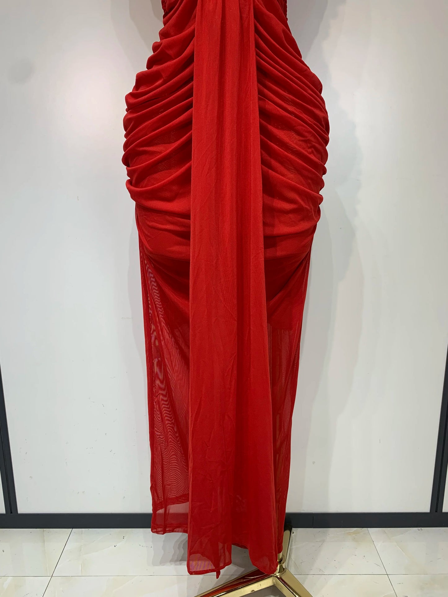 Sexy Sleeveless O-Neck Cut Out Bodycon Mesh Long Dress Celebrity Evening Party Club Dress