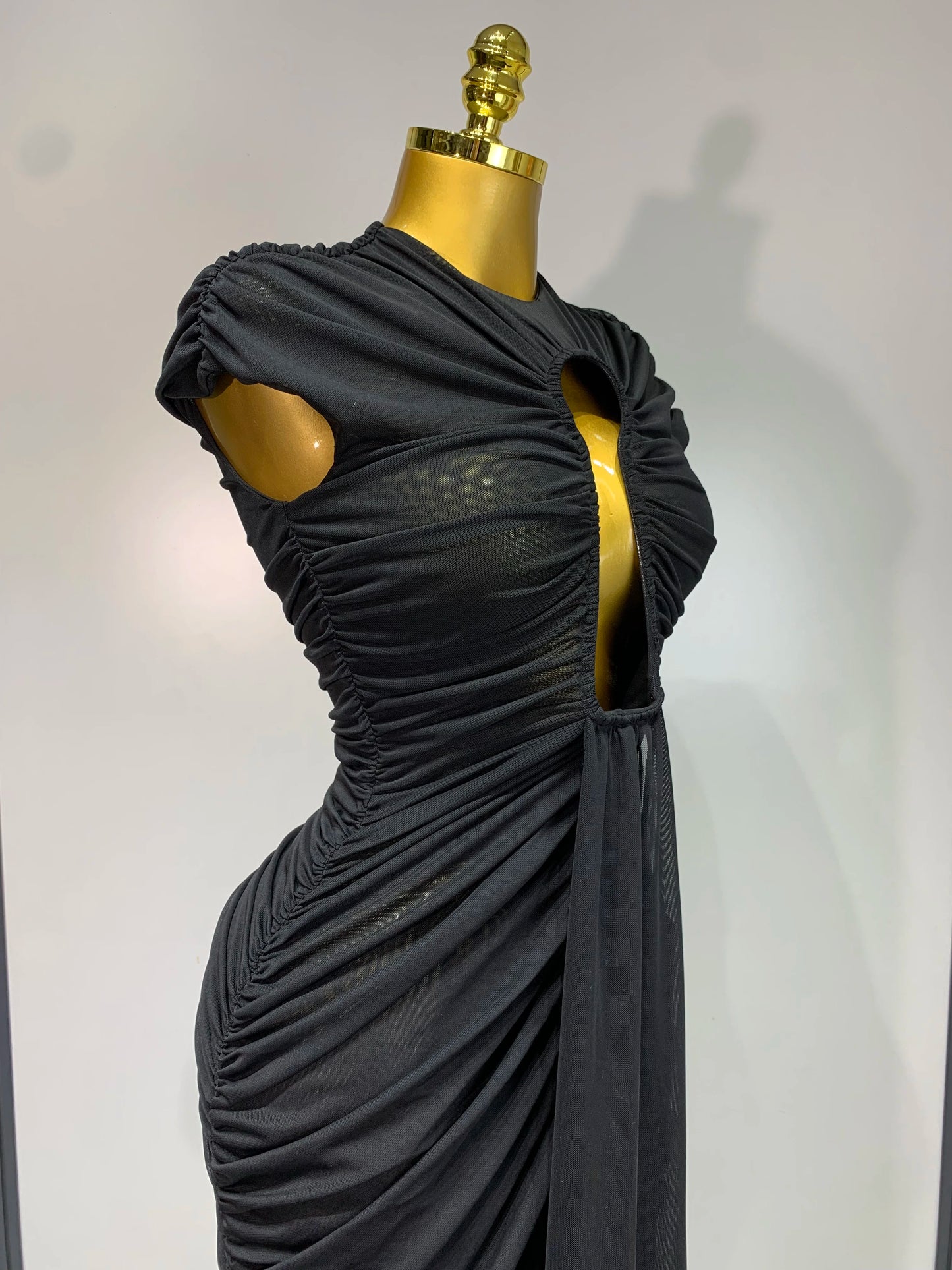 Sexy Sleeveless O-Neck Cut Out Bodycon Mesh Long Dress Celebrity Evening Party Club Dress