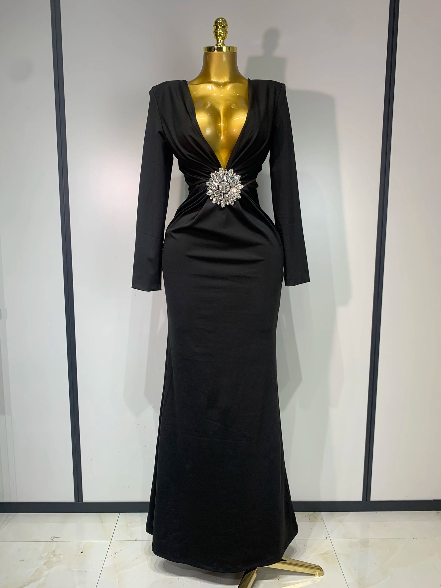 Black Diamond Bodycon Maxi Sexy Deep V Neck Long Sleeves Runway Party Evening Dress