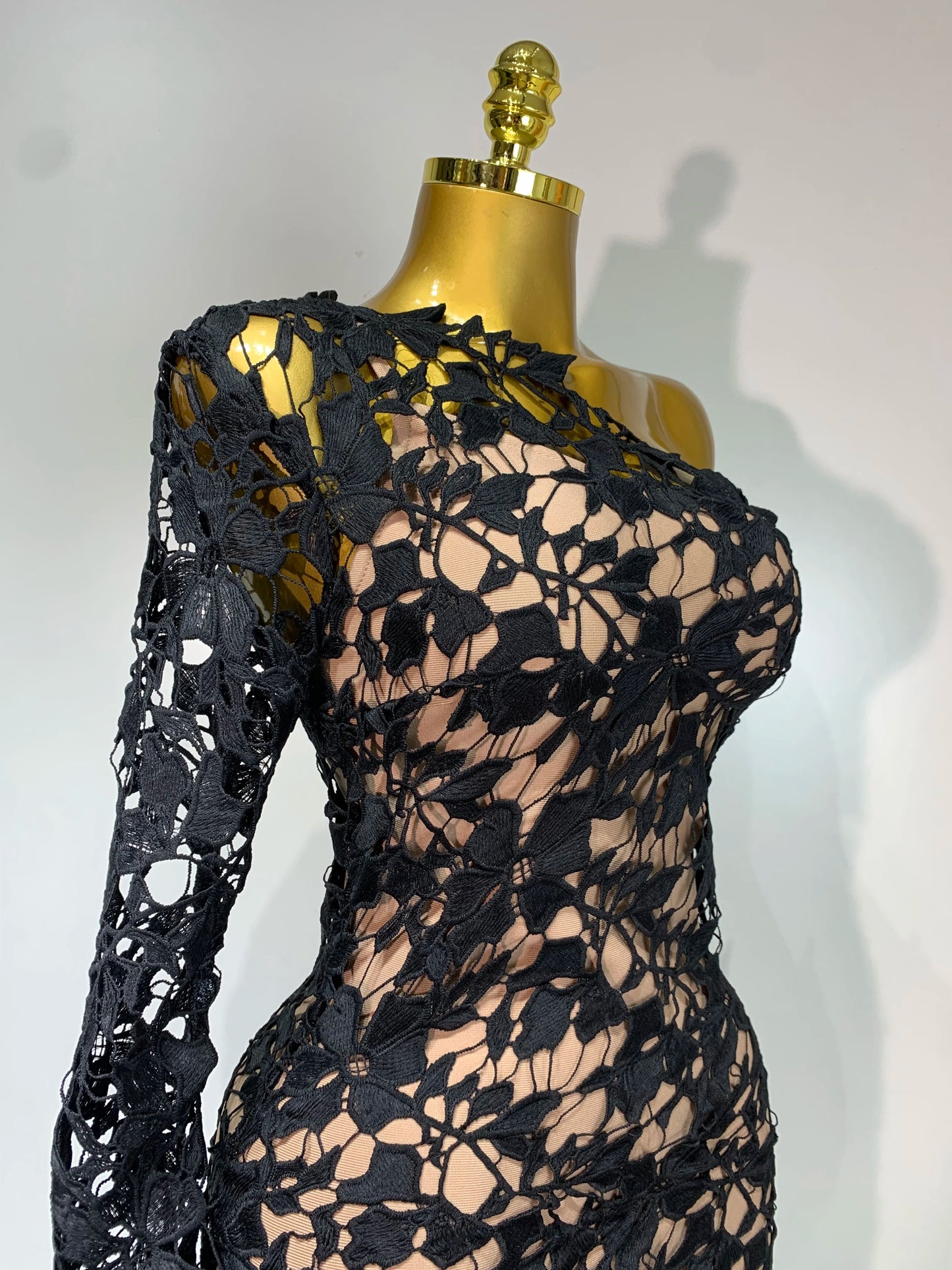Sexy Lace Diagonal Collar Single Shoulder Long Sleeve Bandage Party Evening Dress
