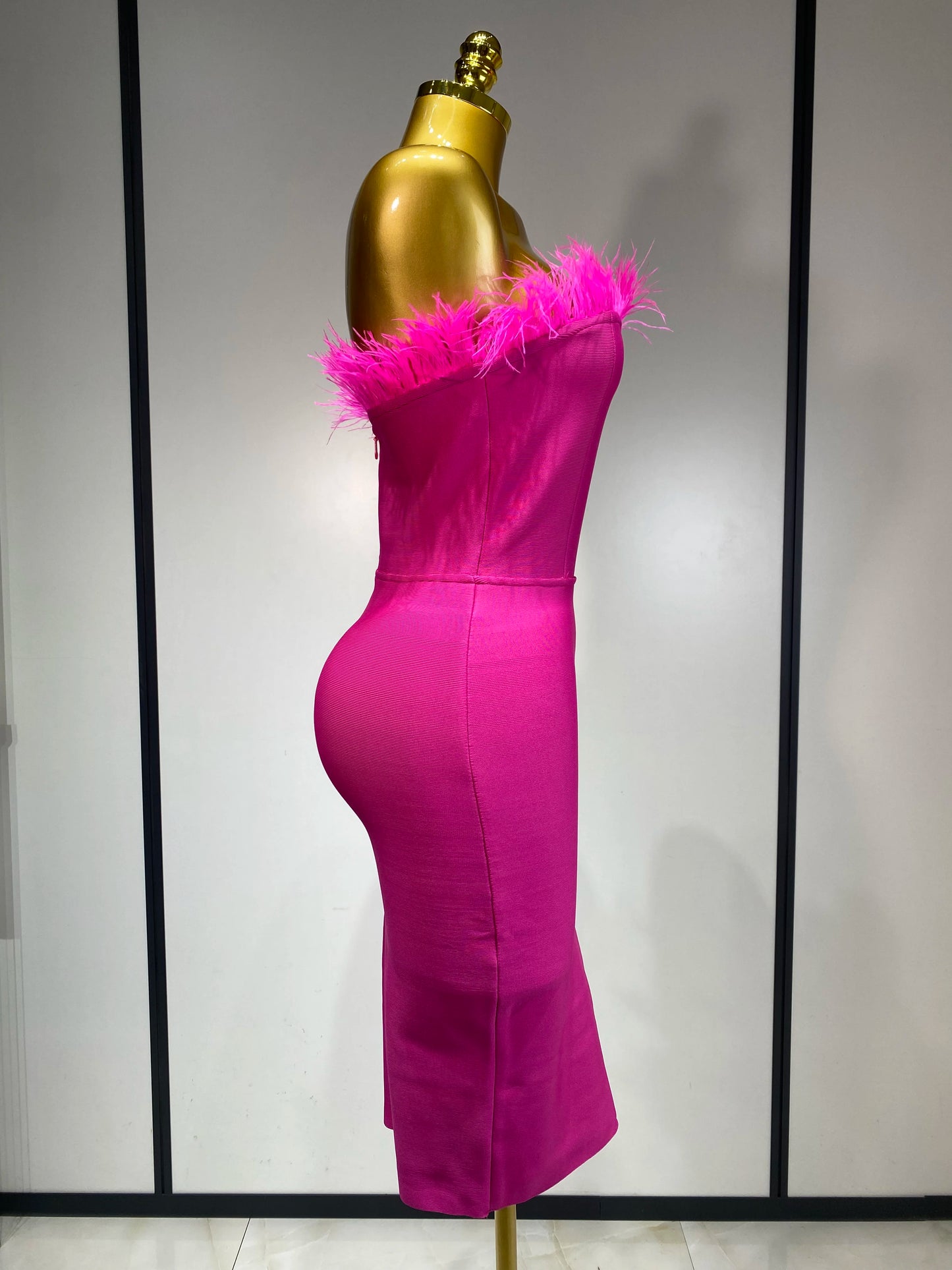 Sexy Backless Yellow Bandage Strapless Celebrity Elegant Feather Birthday Club Party Dress