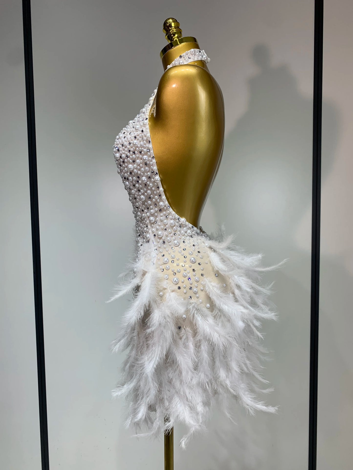 Sexy Halter Backless Feather Pearl Short Party Rhinestone Birthday Evening Dress