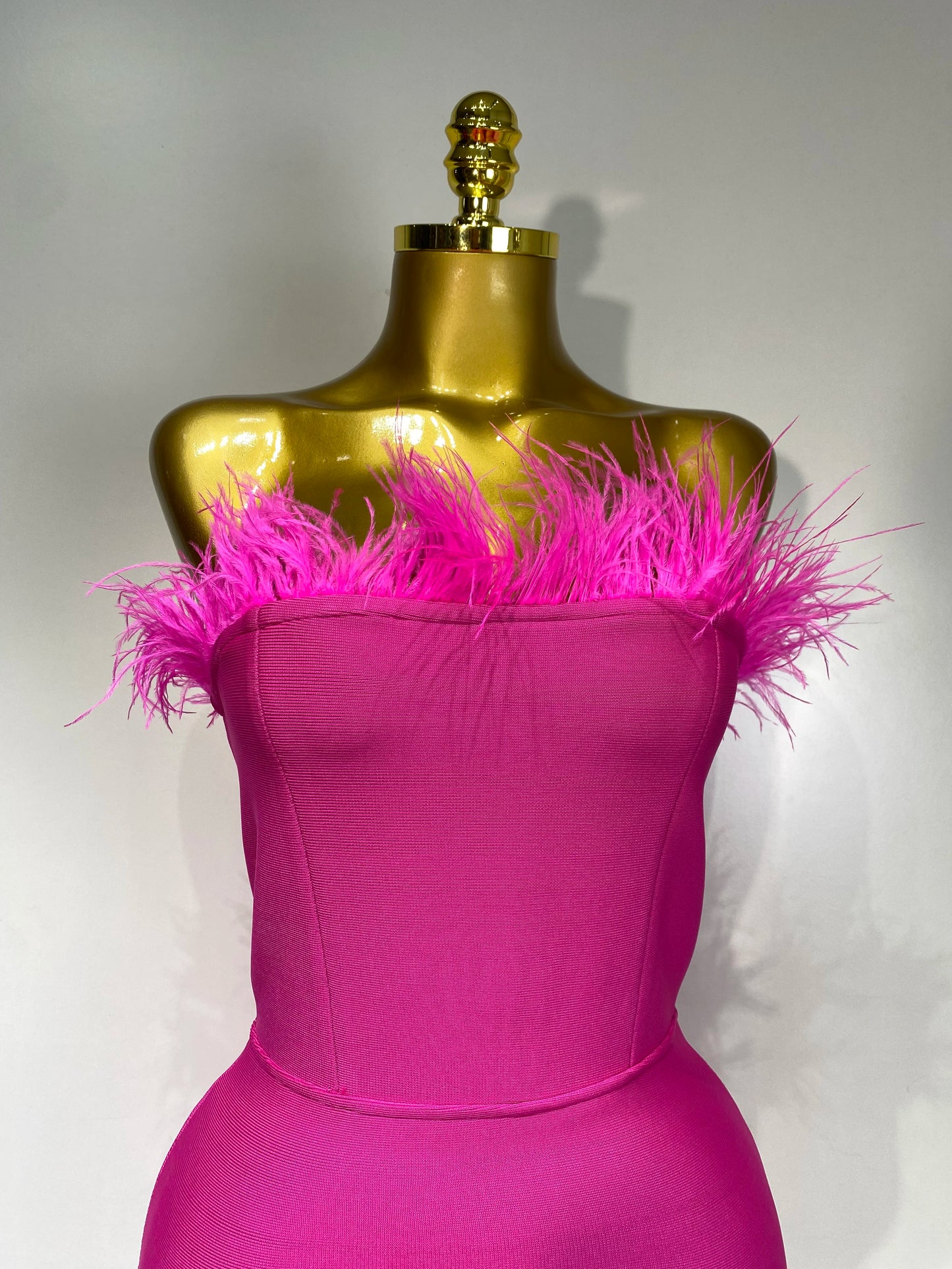 Sexy Backless Yellow Bandage Strapless Celebrity Elegant Feather Birthday Club Party Dress