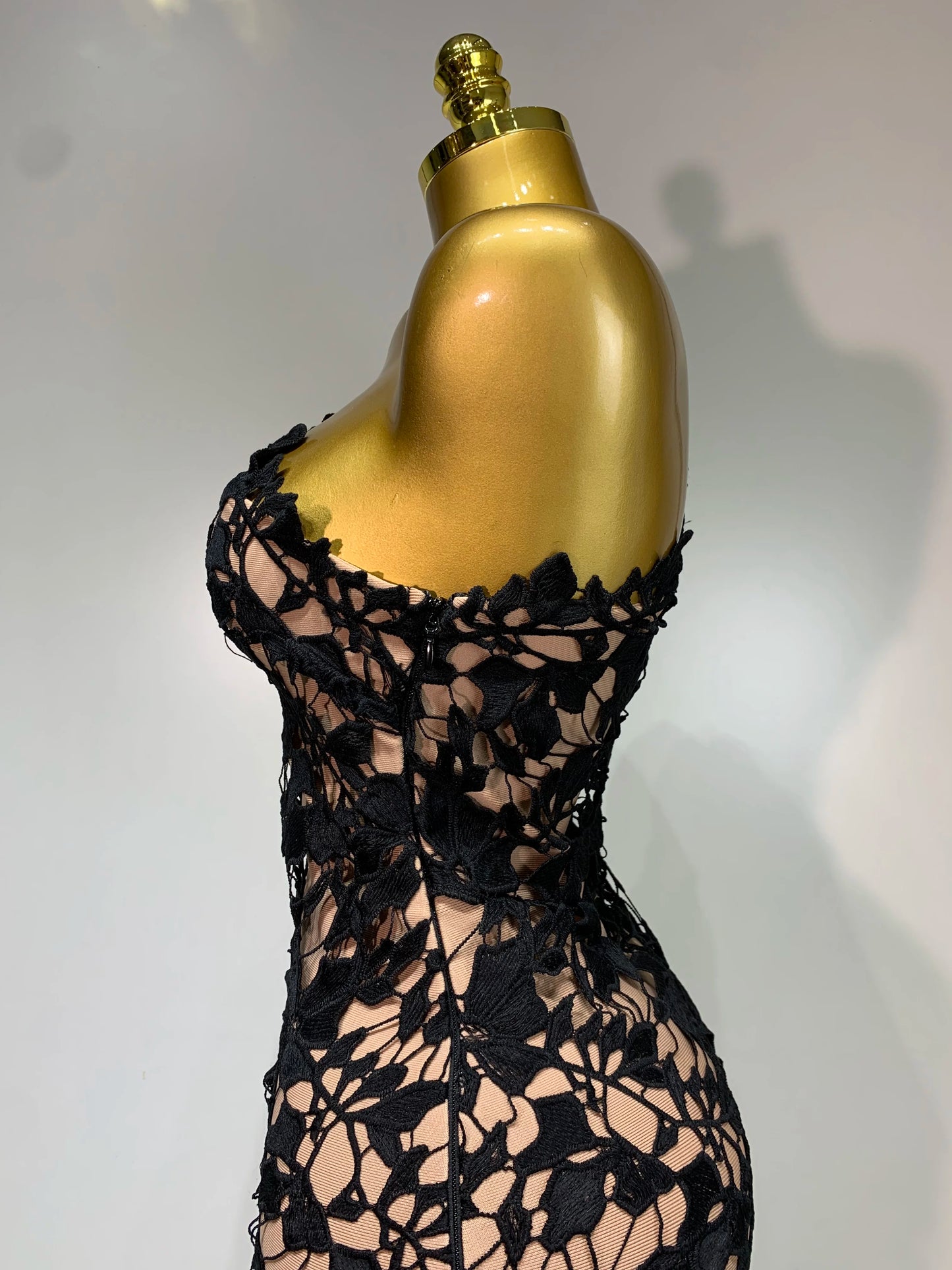 Sexy Lace Diagonal Collar Single Shoulder Long Sleeve Bandage Party Evening Dress