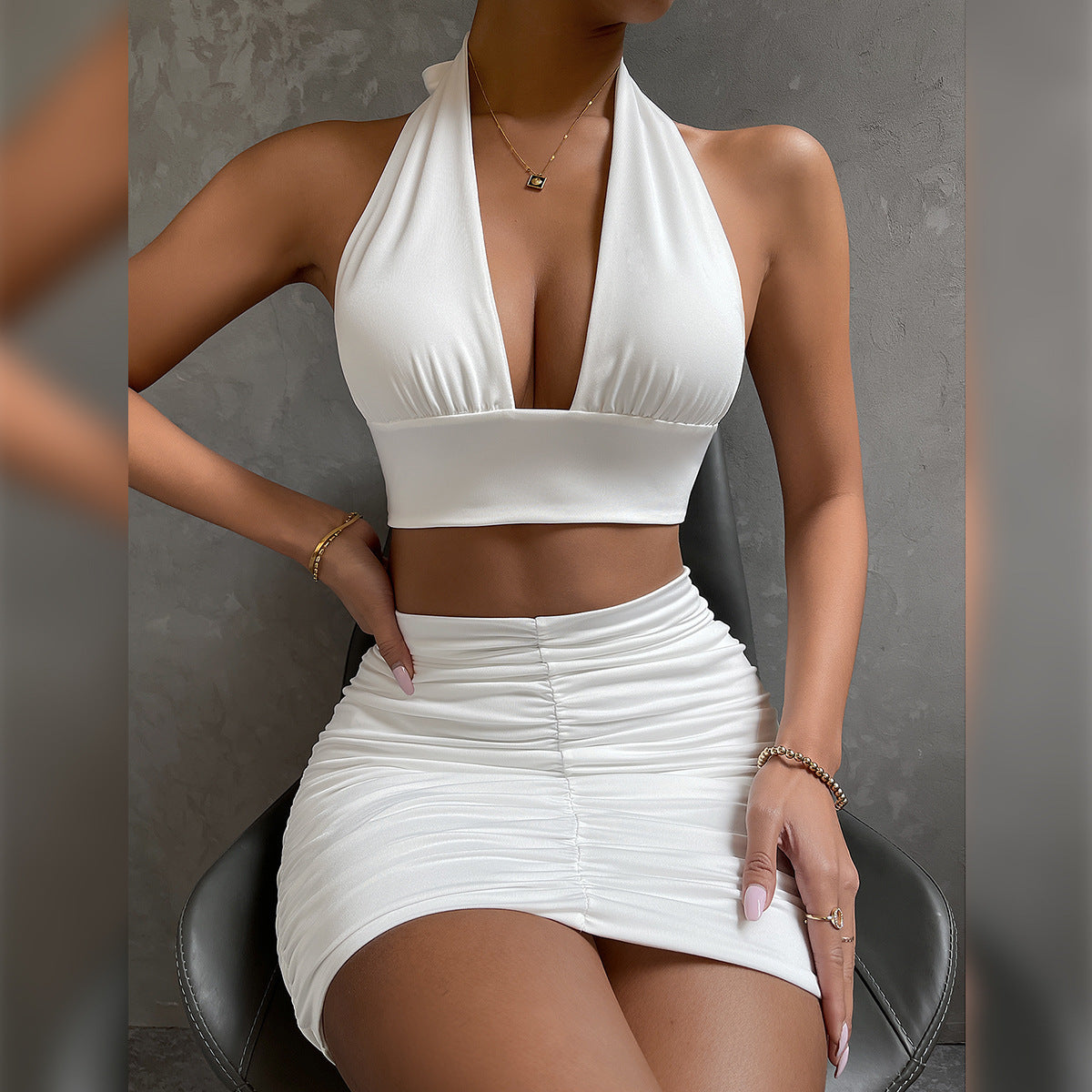 Two-pieces Women Halter Necktie Umbilical Fold V-neck Sling Bag Hip Skirt Set