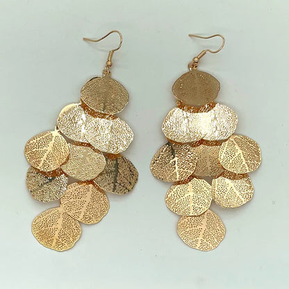 Women Fashion Hollow Round Leaf Earrings