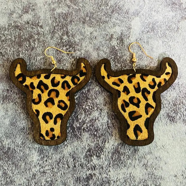 Women Cheetah Print Leather Inlay Wooden Cow Head Bezel Earrings