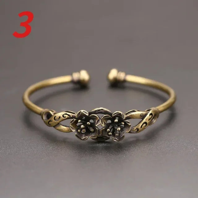 Women Retro Brass Flower Pattern Pure Copper Open Bracelet Bangle