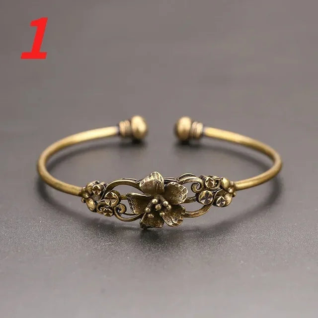 Women Retro Brass Flower Pattern Pure Copper Open Bracelet Bangle