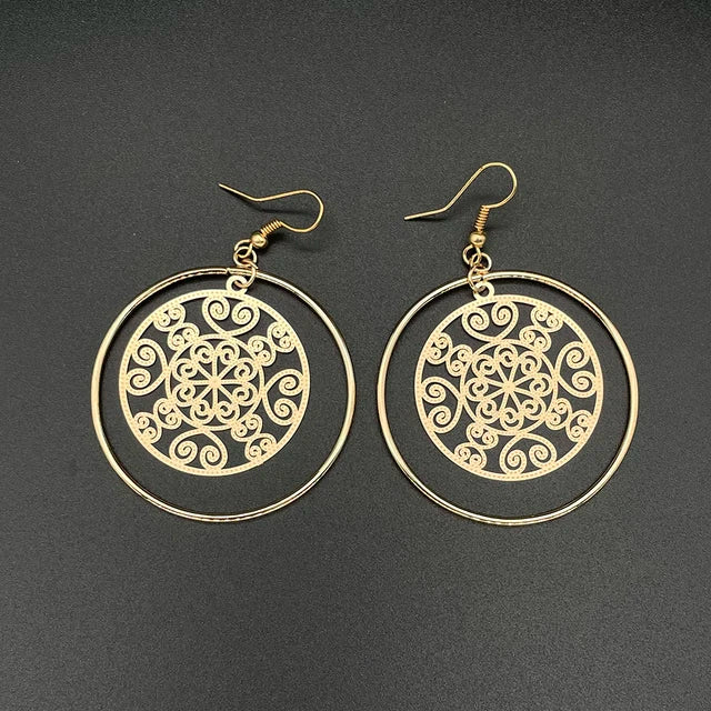 Fashion Round Circle Leaf Filigree Earrings