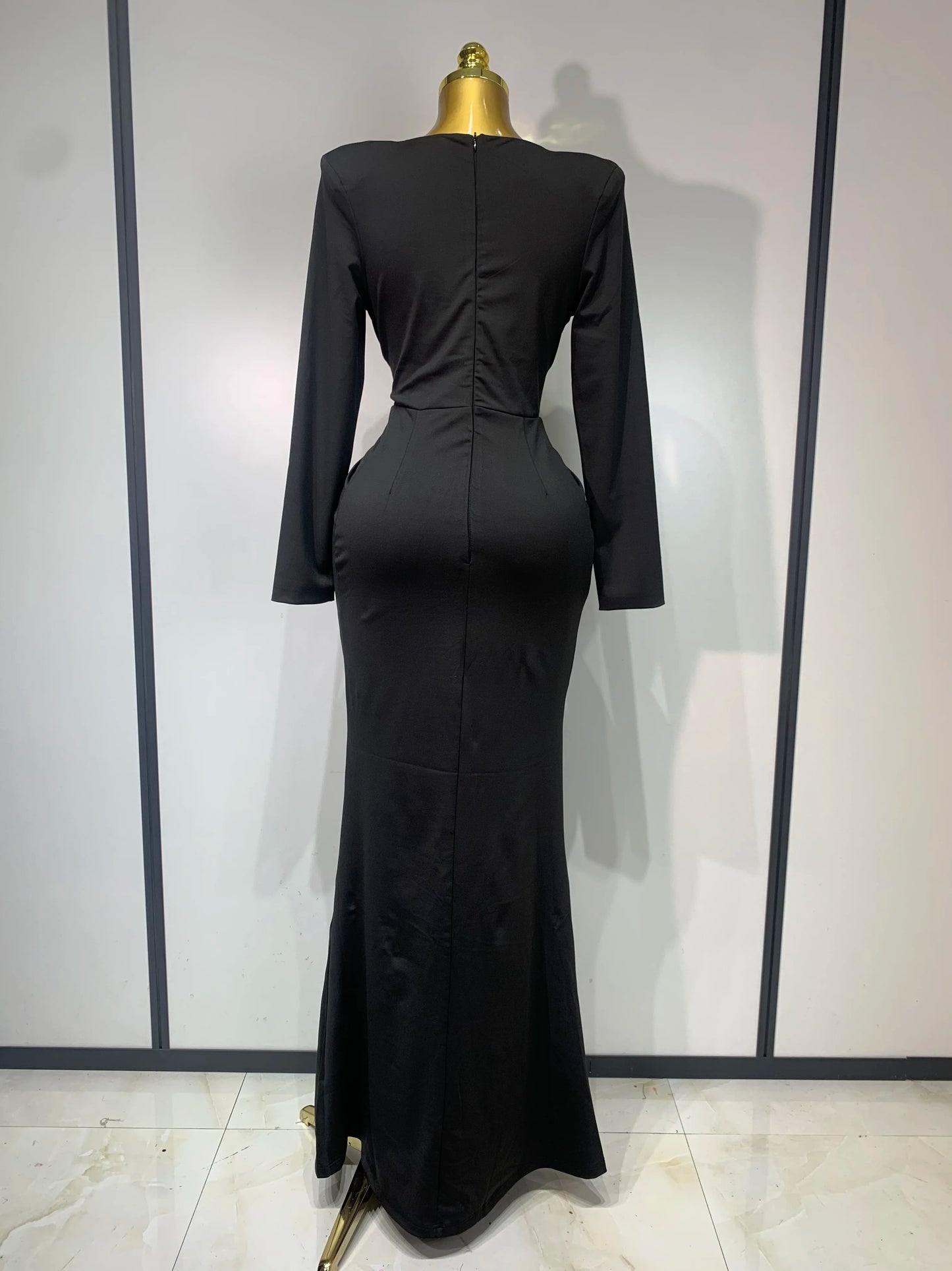 Black Diamond Bodycon Maxi Sexy Deep V Neck Long Sleeves Runway Party Evening Dress