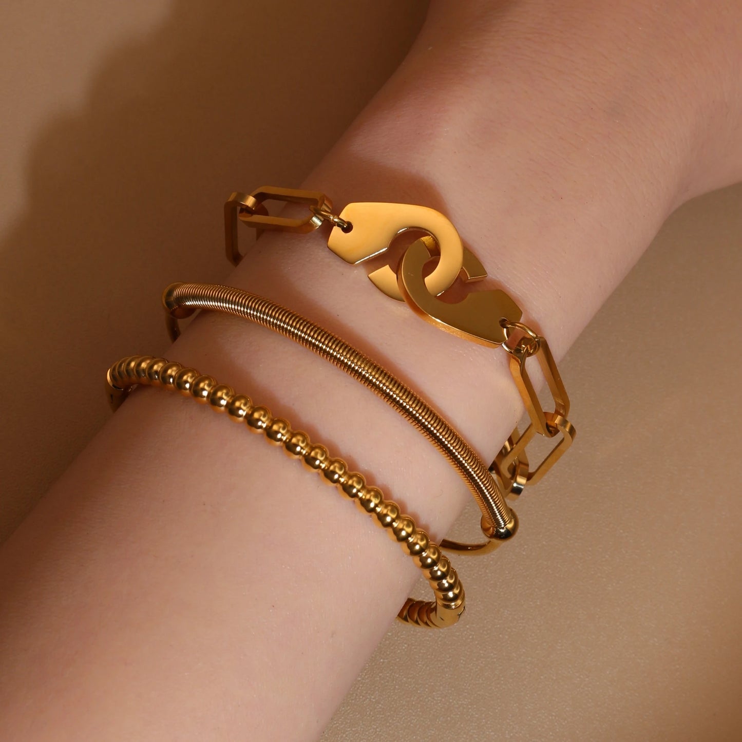 Women 18K Gold-Plated Stainless Steel Bead Open Bracelet Clasp Design Bangles Jewelry