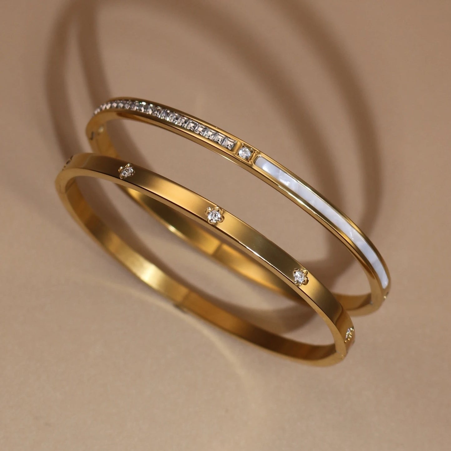 4mm Women's Stainless Steel Crystal Shell Design 18K Gold Plated 2-in-1 Bracelet Bangle
