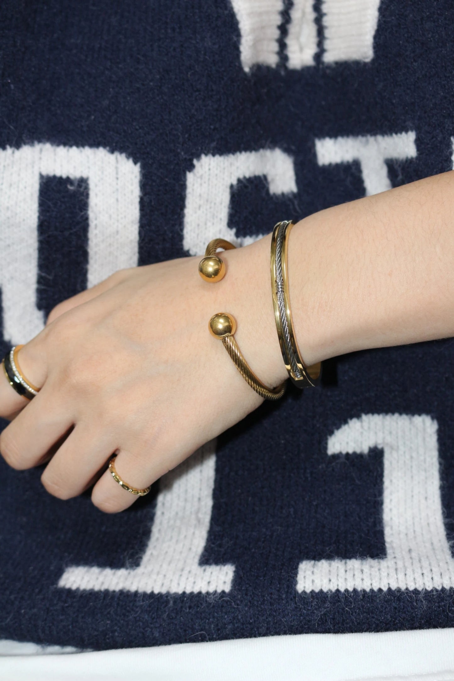 Stainless Steel Ball Open Cuff Bangle Wire Rope Bracelet Wrist Ornament Jewelry Gift