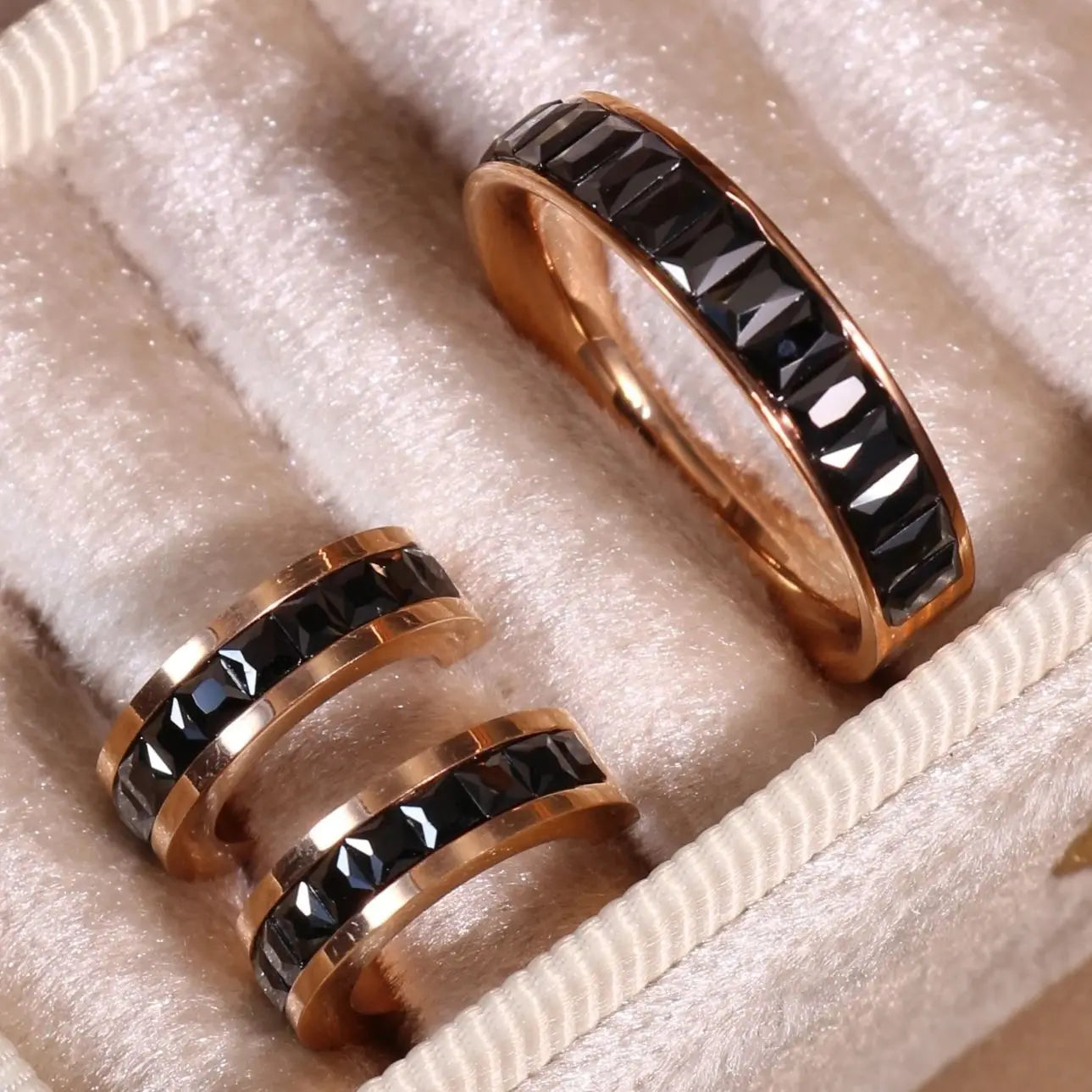2-In-1 Women Rose Gold-Plated Stainless Steel Crystal Earrings Ring Jewelry Set