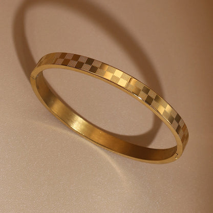 Luxury Polished Checkered Design Stainless Steel Crystal Wedding Party Bangle Bracelet