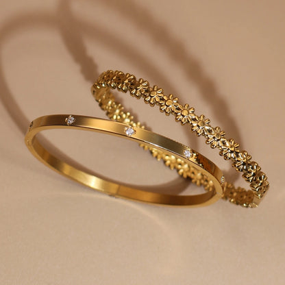 Fashion Crystal Flower Design 18K Gold Plated Bracelet Bangle Women's Jewelry Gift