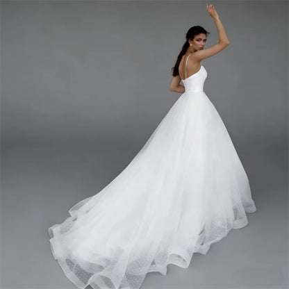 Simple Boho A-line Lace Tulle Spaghetti Strap Elegant Bride Long Bridal Wedding Dress