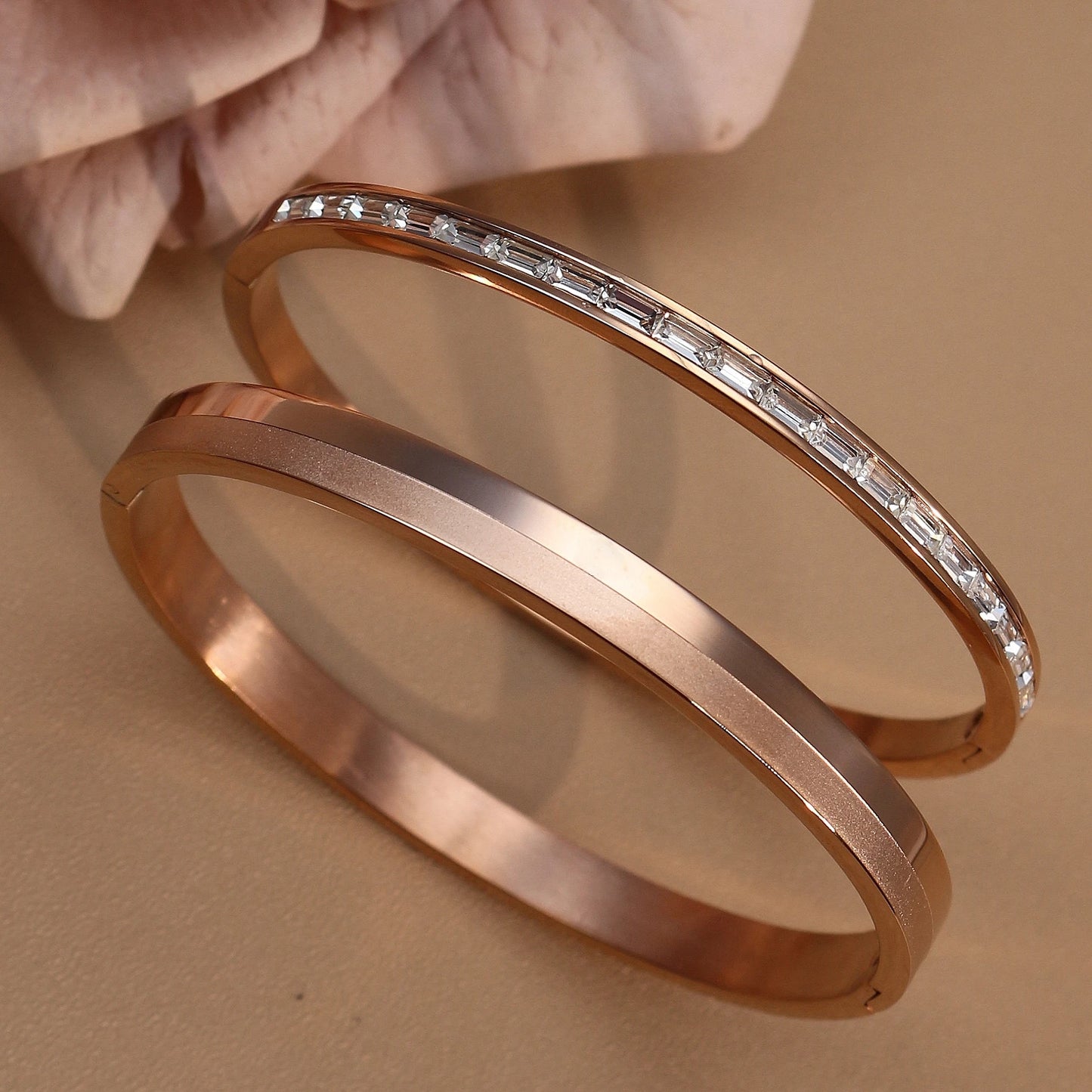 Fashion Plated 18k Zircon Stainless Steel Women's Bracelet Bangles