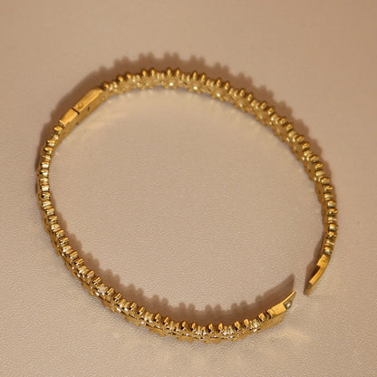 Fashion Crystal Flower Design 18K Gold Plated Bracelet Bangle Women's Jewelry Gift