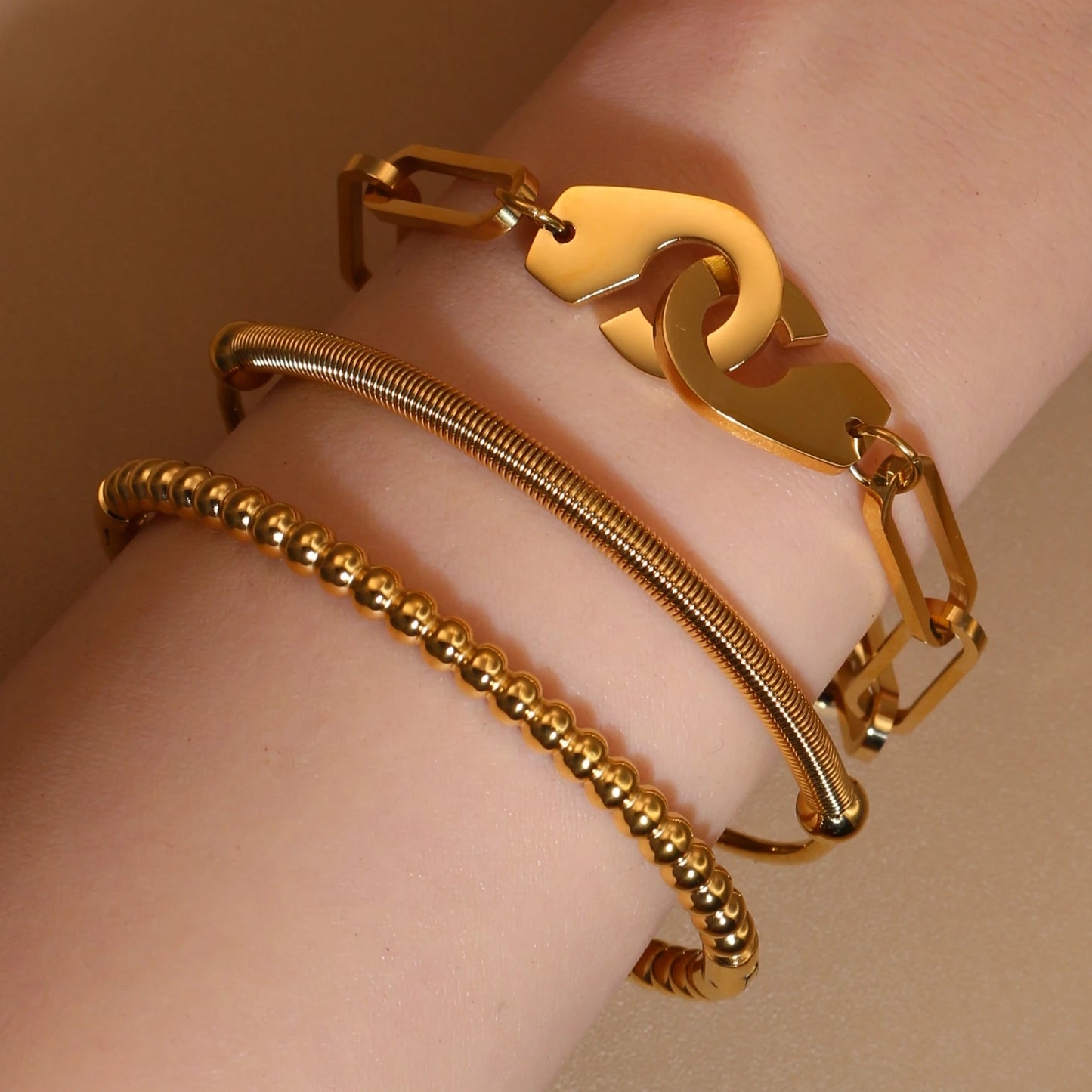 Women 18K Gold-Plated Stainless Steel Bead Open Bracelet Clasp Design Bangles Jewelry