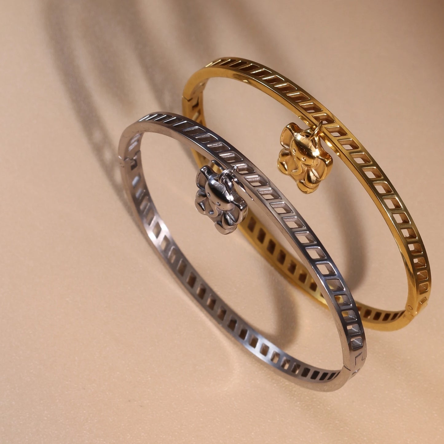 Small Elephant Hollow Stainless Steel 18K Gold Plated Bracelet Jewelry