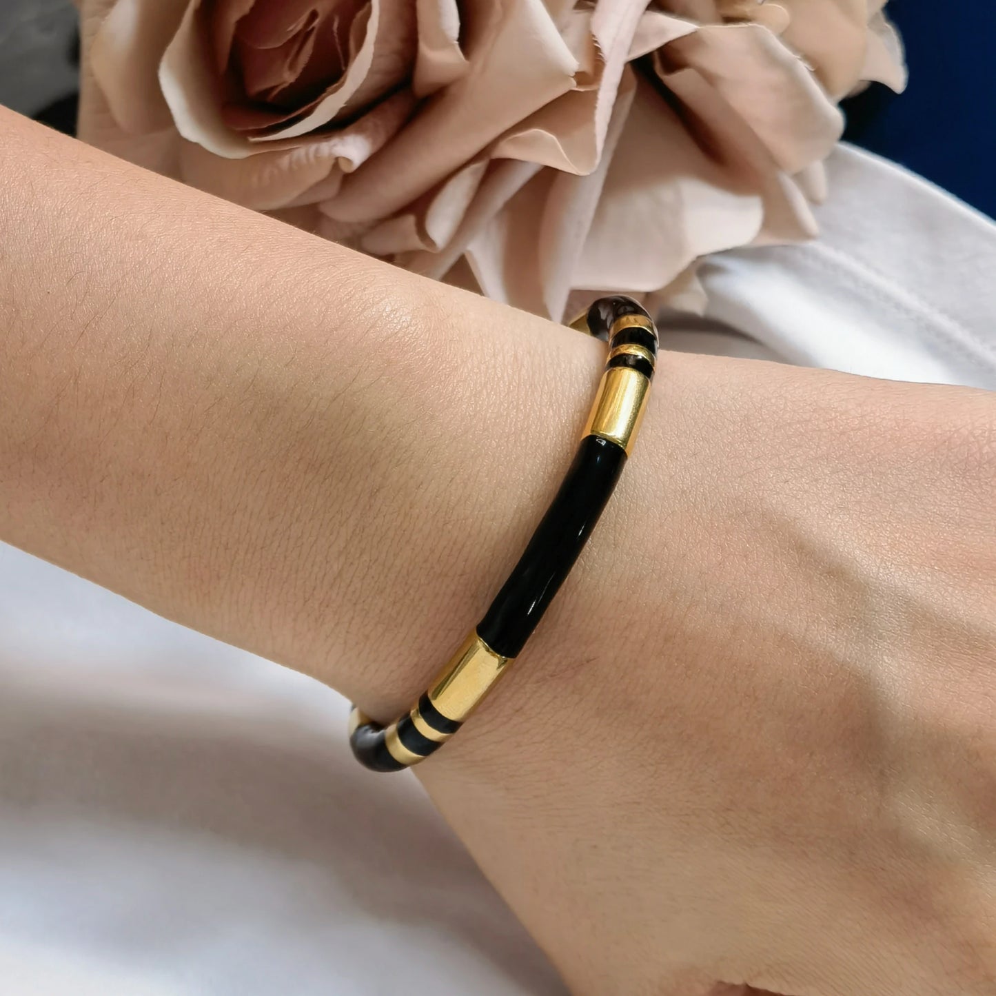 Waterproof High-end Enamel Open Retro Fashion Delicate Bangle Bracelet