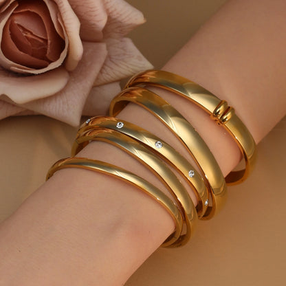 18K Gold-plated Stainless Steel Curved Polished Bangle Bracelet