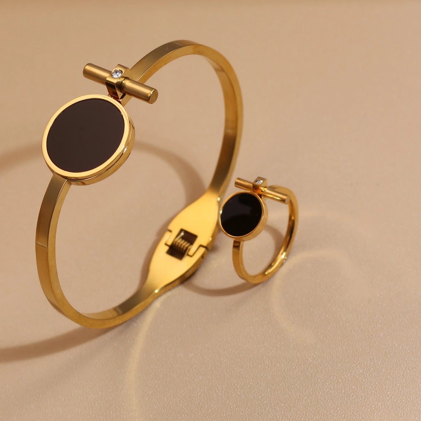 Women 2-In-1Black Acrylic Zirconia Stainless Steel Ring Bangle Bracelet Gifts Set