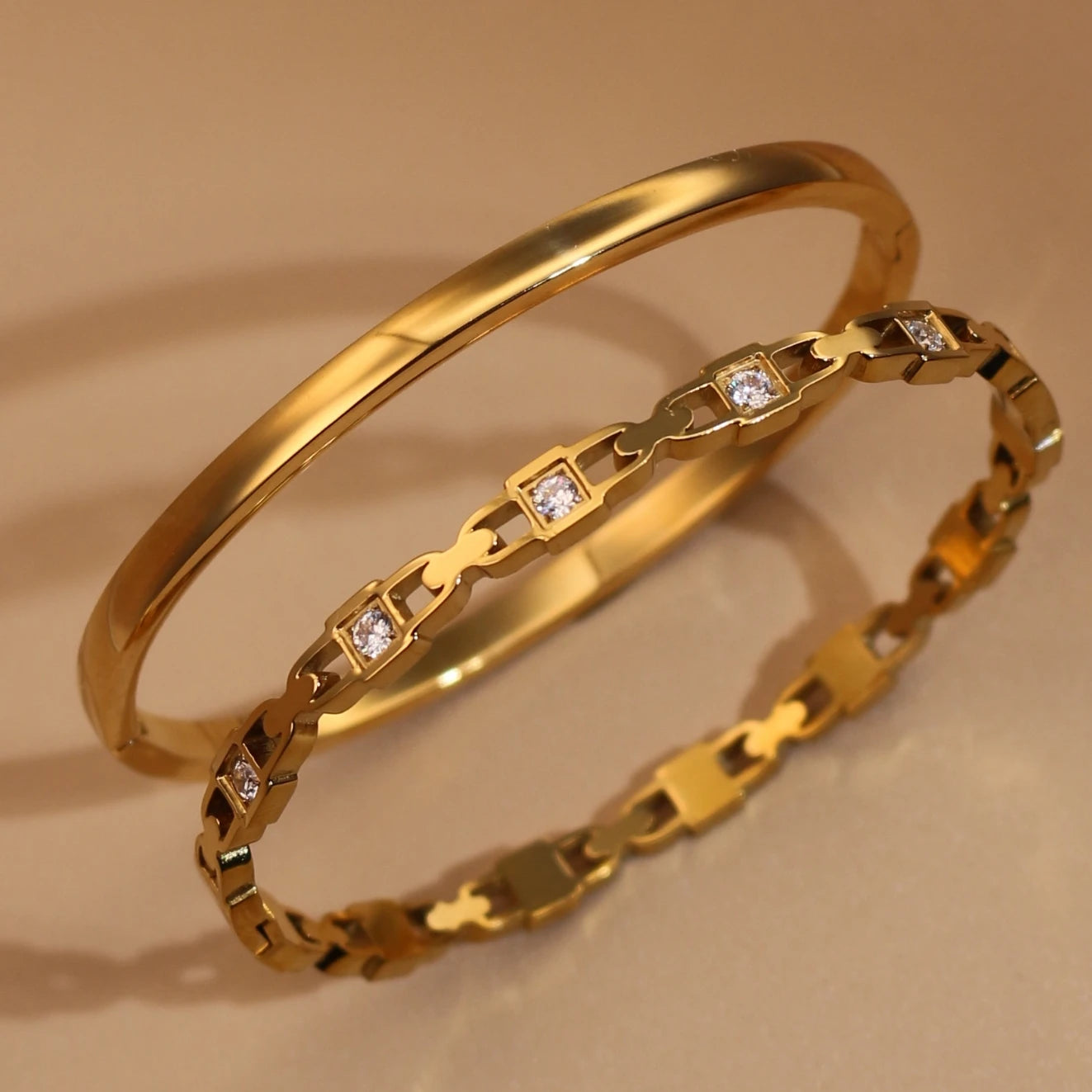 2-in-1 Geometric Zircon Design 18K Gold Plated Stainless Steel Bracelet Bangle