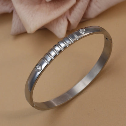 Vintage 18K Plated Stainless Steel Crystal Women's Fashion Bangles Bracelet