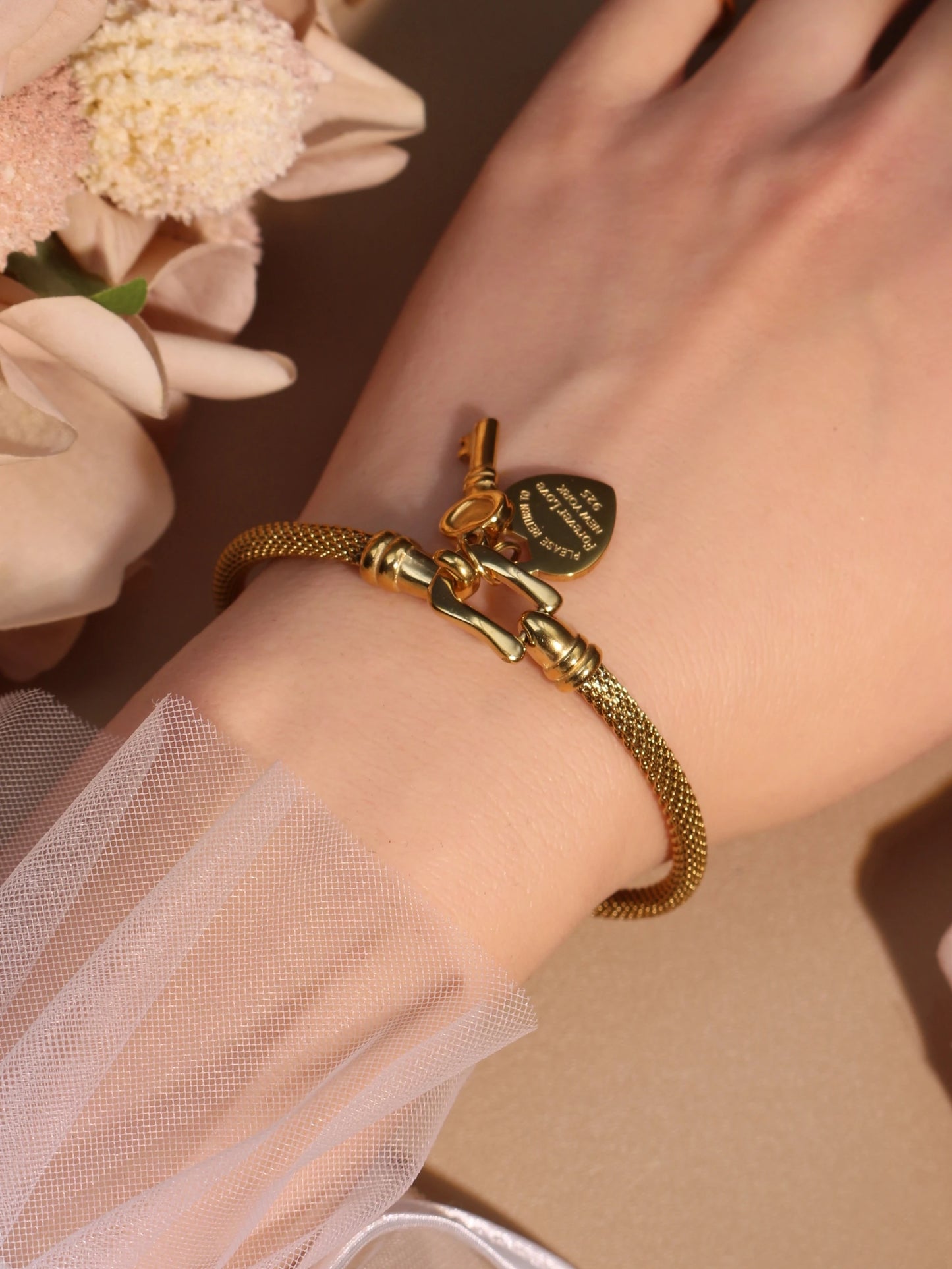 Stainless Steel 18K Gold Plated Bracelet Women's Fashion Jewelry Gift