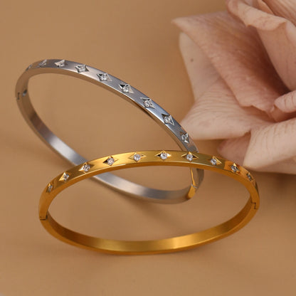 Women stainless steel classic leaf graphic Zircon star bracelet love jewelry gift